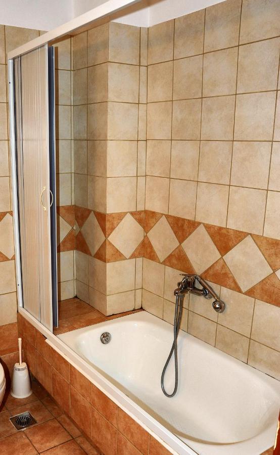 Castri Hotel Delphi Екстер'єр фото