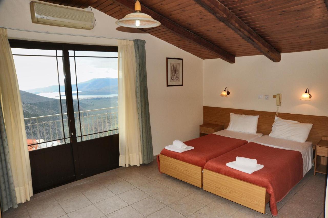 Castri Hotel Delphi Екстер'єр фото