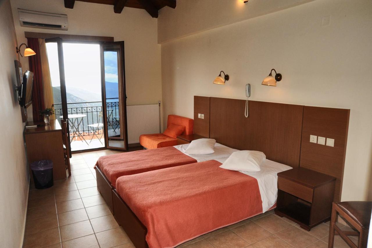 Castri Hotel Delphi Екстер'єр фото