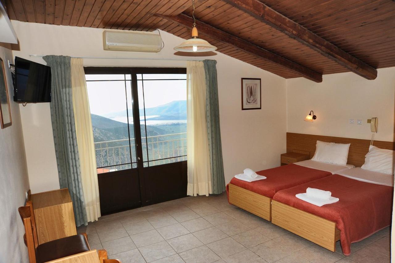 Castri Hotel Delphi Екстер'єр фото